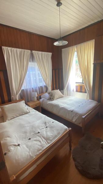 Nella foto è visibile l'oggetto Hostal de Campo situato nella città di La Ensenada.