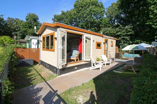 Na zdjęciu widoczny jest obiekt KD 808 - Vakantiepark Kijkduin położony w mieście Monster.