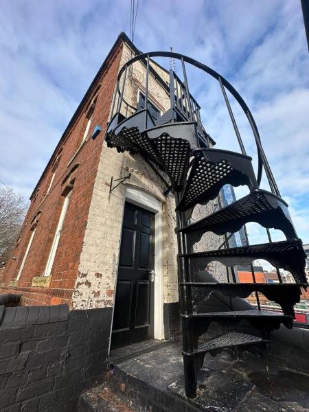 Cozy flat by Birmingham Canals & City Centre, Birmingham