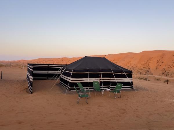 A la foto es mostra l'objecte Desert Hills Oman Bidiyah Camp situat a la ciutat de Bidiyah.