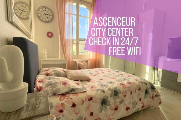A la foto es mostra l'objecte Studio Douceur Pastel avec ascenseur situat a la ciutat de Châtel-Guyon.