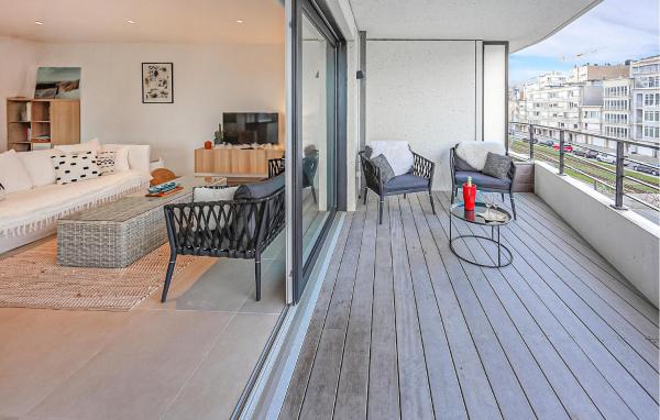 A la foto es mostra l'objecte Cozy Apartment In Oostende With Wifi situat a la ciutat de Oostende.
