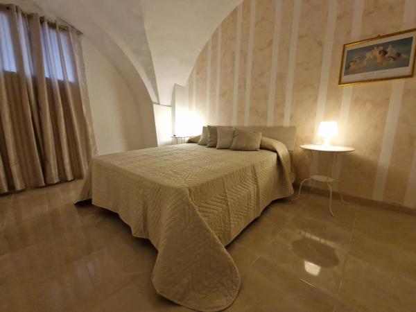 Daniel's House, Katania