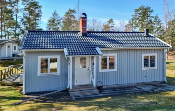 Na zdjęciu widoczny jest obiekt 3 Bedroom Nice Home In Mönsterås położony w mieście Alebo.