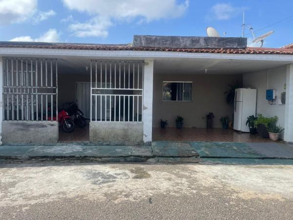 Na fotografii je vidět objekt Casa no Residencial Itapuã - Cop-30 nacházející se ve městě Tapanã.