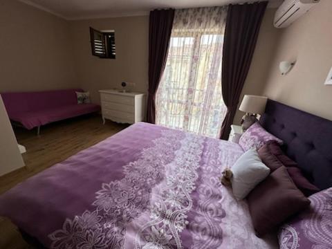 Private Villa in Elenite Resort