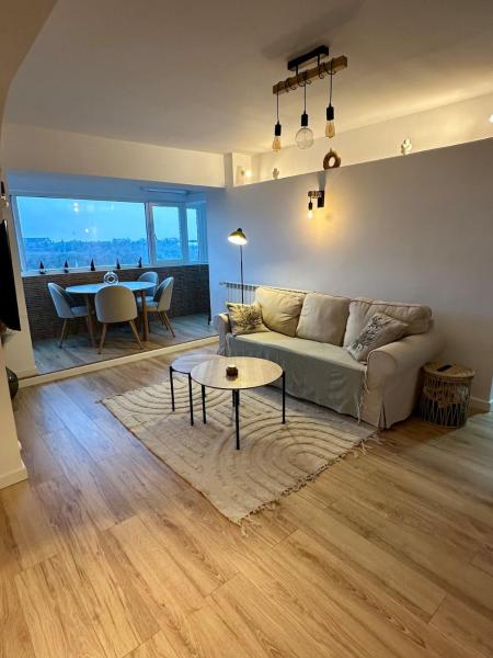 Nella foto è visibile l'oggetto Park Lake View Apartment Tineretului situato nella città di Bucarest.