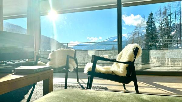 A la foto es mostra l'objecte Alpine Luxury Apartment Davos with Spa Access to 5 Star Hotel situat a la ciutat de Davos.