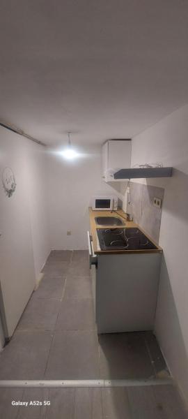 The photo shows the Chaussée de ransart 89 located in the city of Montignies-sur-Sambre.
