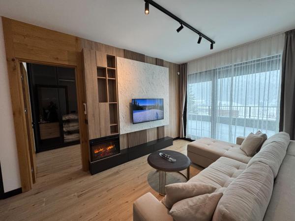 Zdjęcie 1: Ski in & Ski out Luxury Apartment with private garage