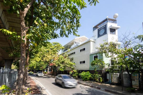 Nature Boutique Residence, Bangkok