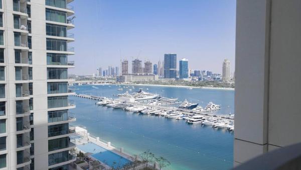 A la foto es mostra l'objecte Stunning 1BR Marina Vista - Sea View with Luxury Amenities, by Think Realty situat a la ciutat de Dubai.