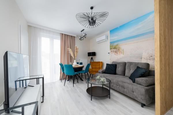 Eleganckie Apartamenty Blisko Plaży W Niechorzu Z Klimatyzacją W Salonie I Parkingiem By Noclegi Renters - Niechorze