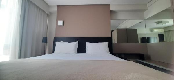Photo 2 : Flat 305