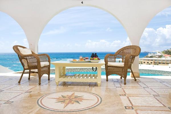 The photo shows the Well maintained and makes you feel right at home located in the city of Quarter of Orleans.