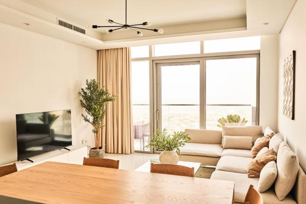 På billedet ses objektet Paramount - Luxury 2BR Apartments with Sea View - Access to the Infinity Pool on 64th Floor beliggende i byen Dubai.