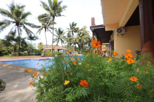 Rainbow holiday resort