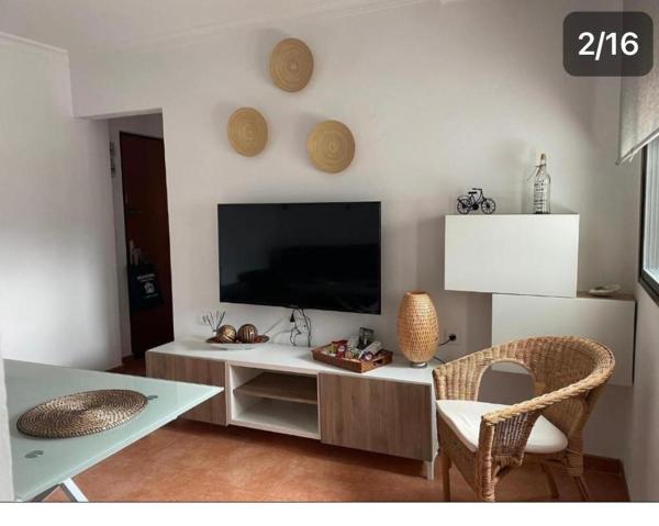 Na fotografii je vidět objekt Apartamento Reina Mercedes nacházející se ve městě Chipiona.