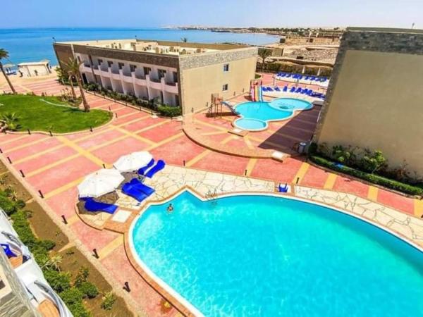 A la foto es mostra l'objecte Elite apartment private beach Holiday Chalet Free WIFI situat a la ciutat de Hurghada.