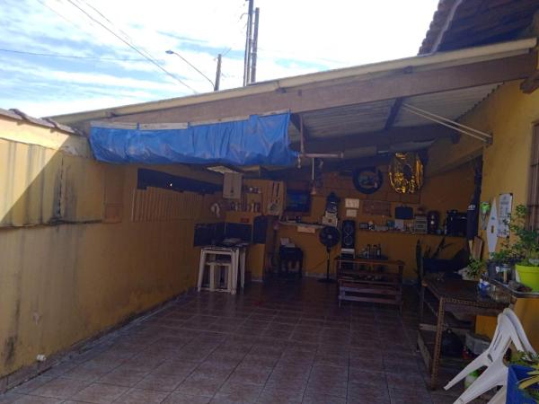 A la foto es mostra l'objecte Casa Aconchegante situat a la ciutat de Mongaguá.