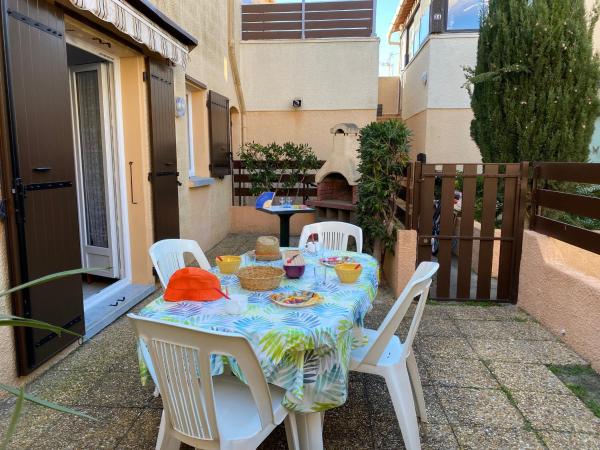 A la foto es mostra l'objecte T3 de plain-pied aux Sablons III, Port Leucate. 4 pers. 2*. Terrasse, parking privé et sécurisé. - FR-1-798-25 situat a la ciutat de Leucate.