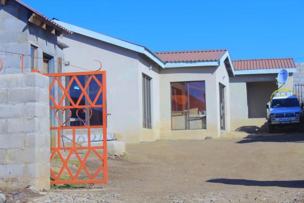 A la foto es mostra l'objecte Bara Guesthouse situat a la ciutat de Mokoeng.