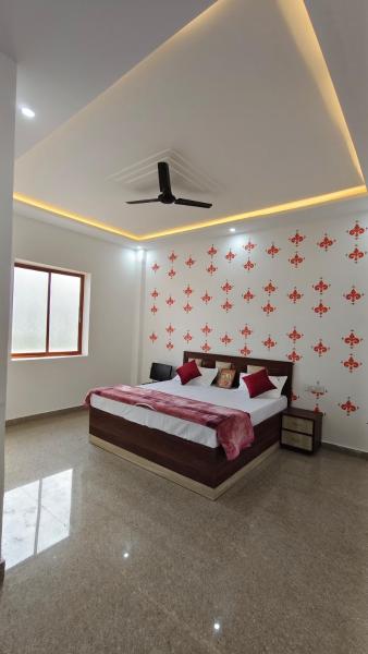 Auf dem Foto ist das Objekt Shree Radhe Krishna Homestay in der Stadt Ayodhya zu sehen.