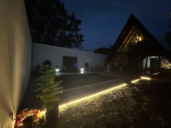 På billedet ses objektet Staycation beliggende i byen Sariaya.