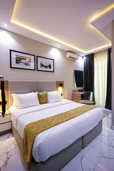 Bild 1: Ringruby Hotel, Oduduwa Way