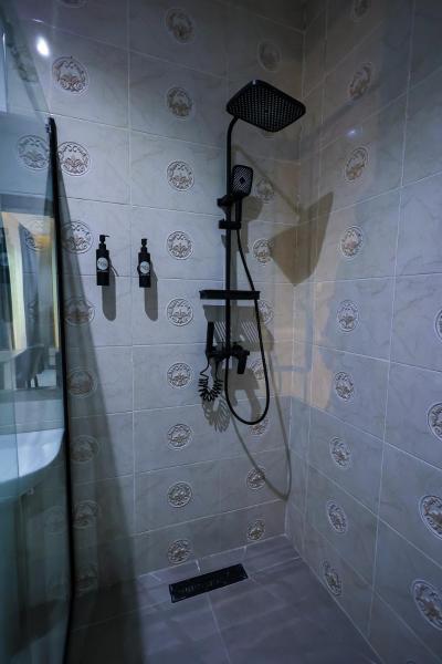 Bild 9: Ringruby Hotel, Oduduwa Way
