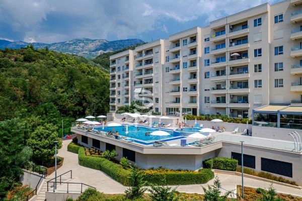 A la foto es mostra l'objecte Status-M Apartments 183 situat a la ciutat de Bečići.