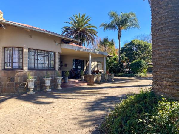 Palm Inn Guest House - Piet Retief
