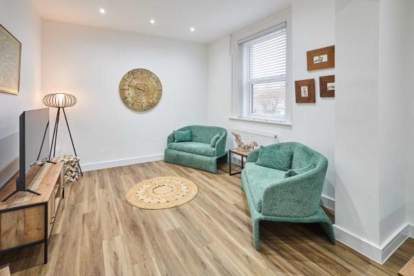 Foto 8: Host & Stay - The Coach House