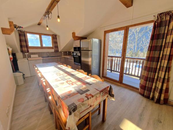 På billedet ses objektet Grand appartement 10/12 pers, 5 pièces, proche pistes et centre - FR-1-265-327 beliggende i byen Modane.