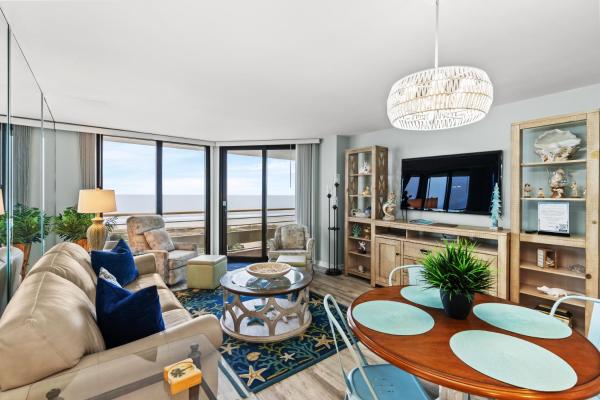 Ocean Creek Resort E8 -Oceanfront - Windy Hill, Myrtle Beach