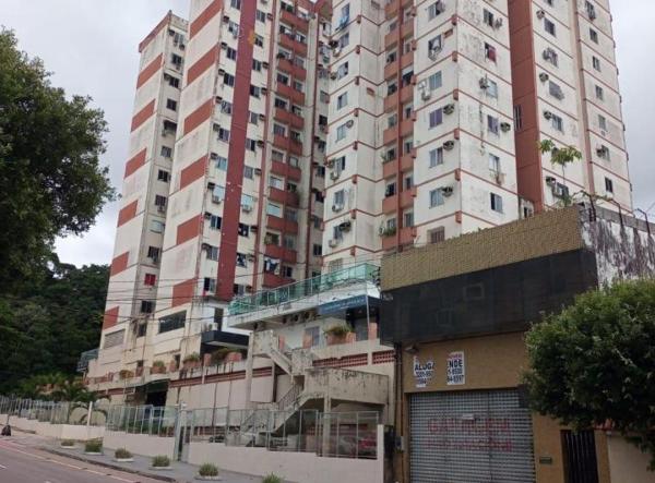 Na fotografii je vidět objekt Edifício Teacher House nacházející se ve městě Belém.