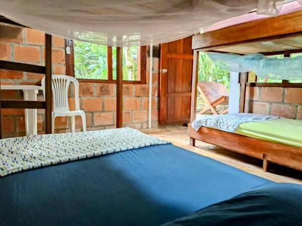 Op de foto is het object Hostal Pakore Wera te zien, gelegen in de stad Bahía Solano.
