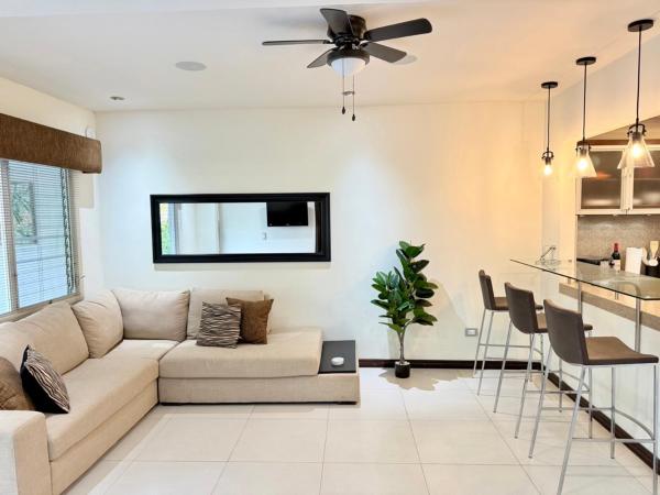 The photo shows the Laguna Eco Village #107 located in the city of Damas.