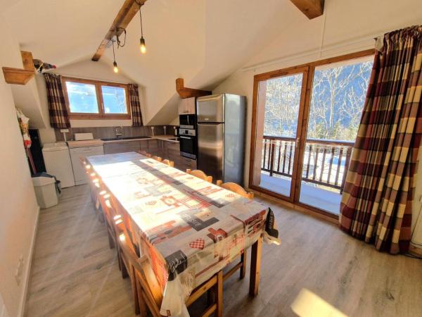 På billedet ses objektet Les Chalets D'arrondaz - Appartement spacieux 10/12 personnes 90 m² MAE-7014 beliggende i byen Modane.