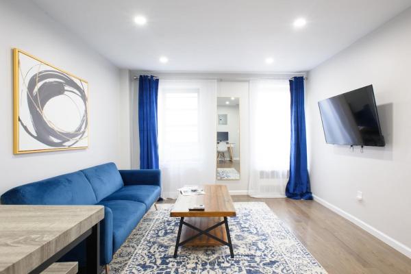 350-2A Prime gramercy Newly renovated 1BR sleeps 4, New York