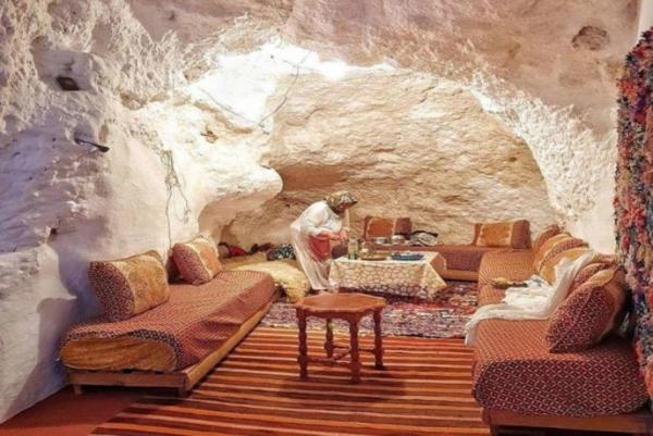 Nella foto è visibile l'oggetto sahara camp situato nella città di Ouled Khellouf.