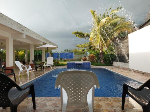The photo shows the Finca Caña Miel located in the city of El Placer.