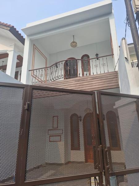 Auf dem Foto ist das Objekt Dalilah home at Pejaten, South Jakarta in der Stadt Jakarta zu sehen.