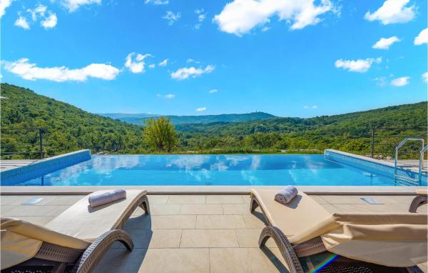 A la foto es mostra l'objecte Awesome Home In Labin With Wifi situat a la ciutat de Labin.