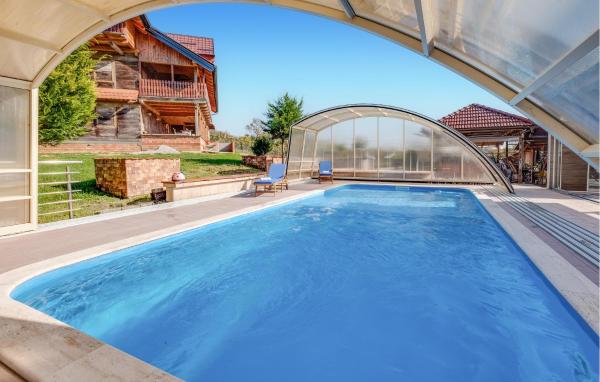 A la foto es mostra l'objecte Cozy Home In Brezane Lekenicke situat a la ciutat de Stari Brod.