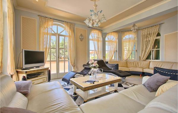 A la foto es mostra l'objecte Stunning Home In Porec With Wifi situat a la ciutat de Poreč.