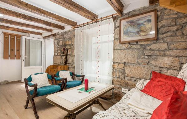 På bilden syns objektet 2 Bedroom Cozy Home In Jurdani som ligger i staden Jušići.