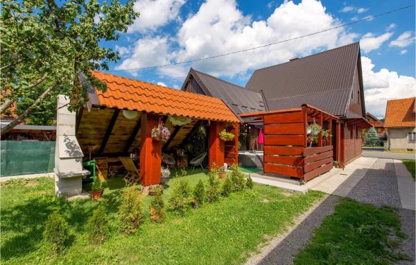 Na fotografii je vidět objekt Beautiful Home In Mrkopalj With Sauna nacházející se ve městě Mrkopalj.