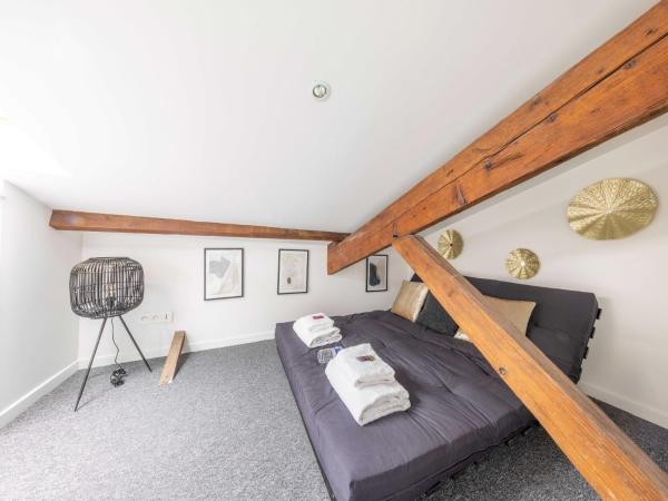 Studio Duplex - Place Victor Hugo Trocadero- Bail Mobilite - Paris 16e Arrondissement