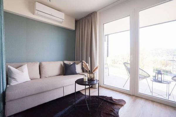 Στη φωτογραφία φαίνεται το αντικείμενο Premium Interior I Big Terrace I At Wöthersee που βρίσκεται στην πόλη Tiebitsch.